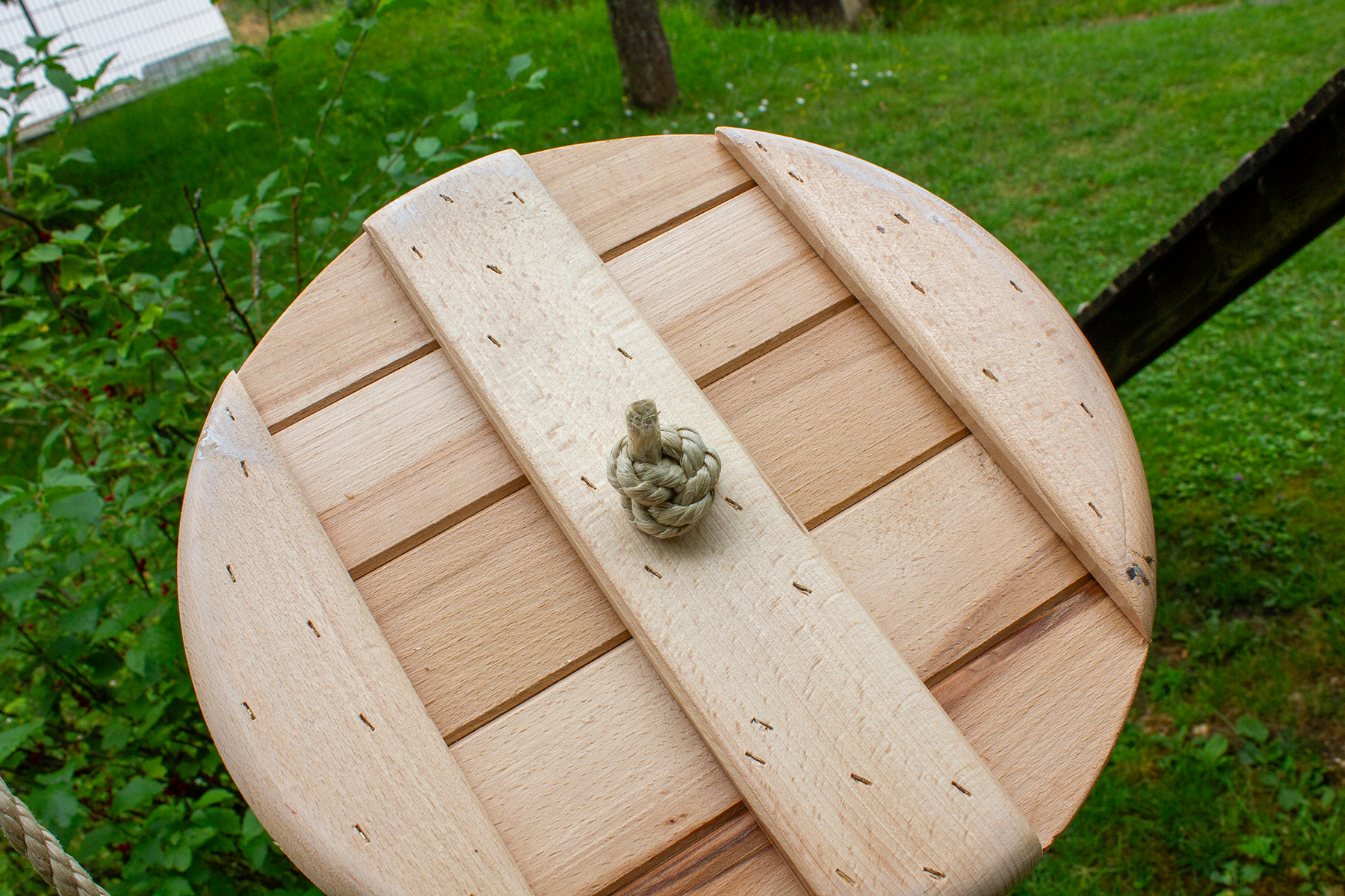 Stabile Tellerschaukel aus Holz emwe - 2400