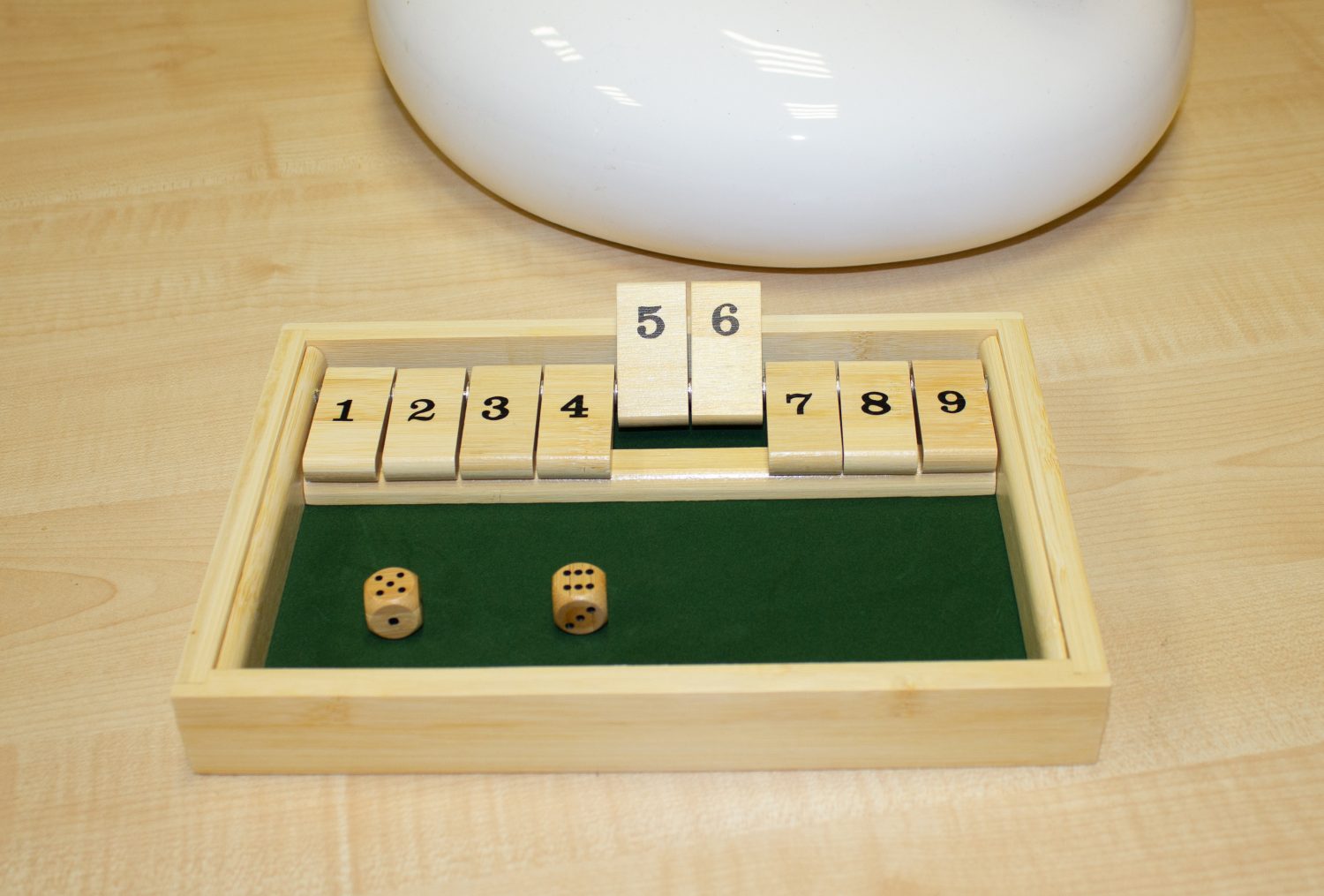 GICO Klappenspiel / Shut the box aus Holz. Das bekannte Gesellschaftsspiel für Jung und Alt 7954